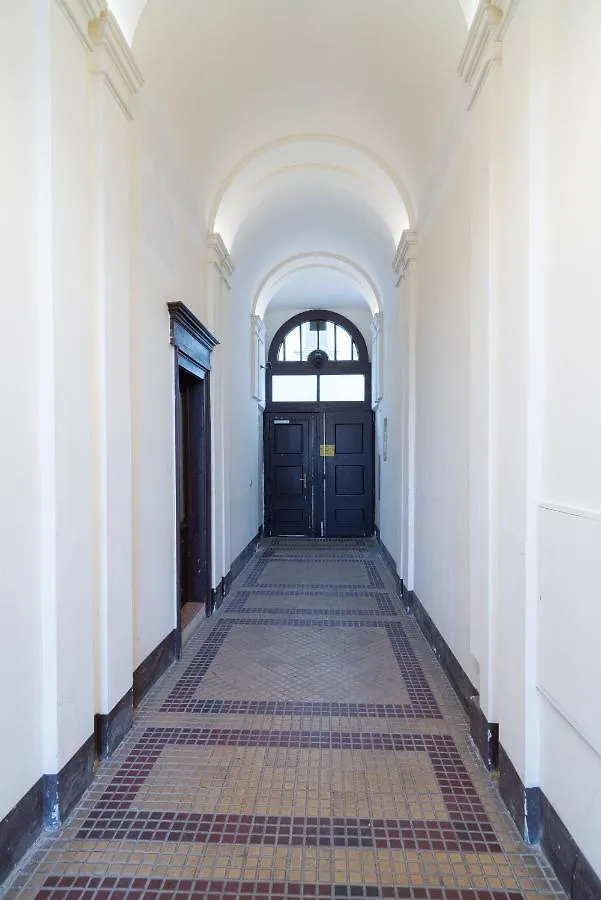 Vienna Residence, Naschmarkt - Museumsquartier Aparthotel